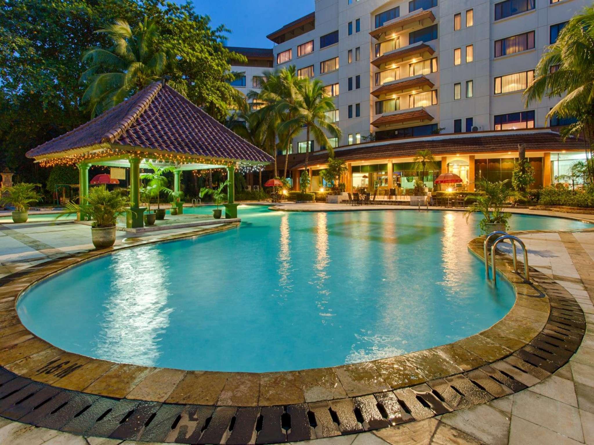 Hotel Sahid Jaya Lippo Cikarang Eksteriør billede